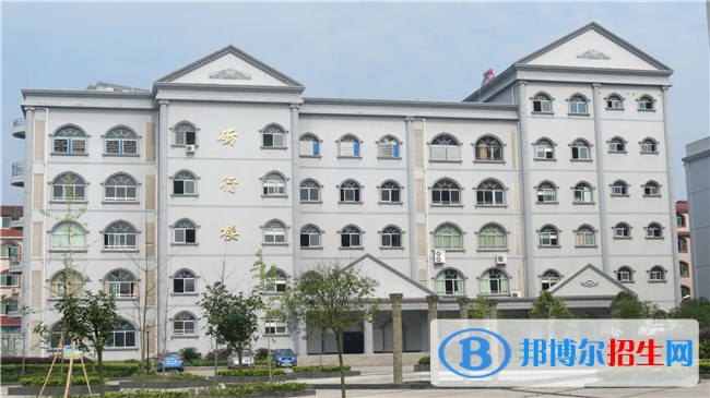 遂寧高中畢業(yè)能上中專學校