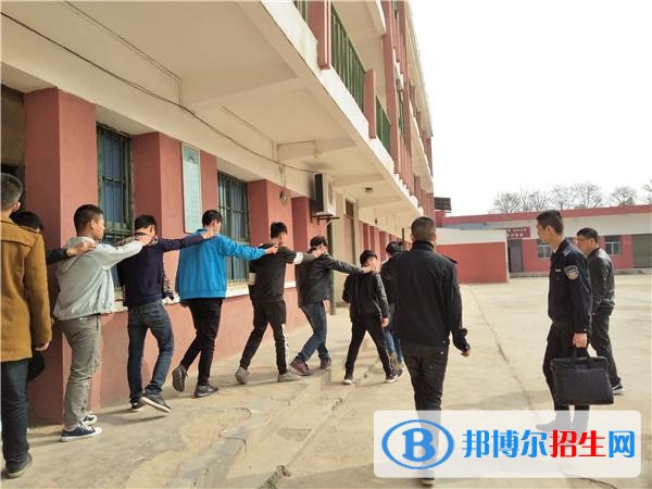 渭南讀中專學校要分數(shù)嗎
