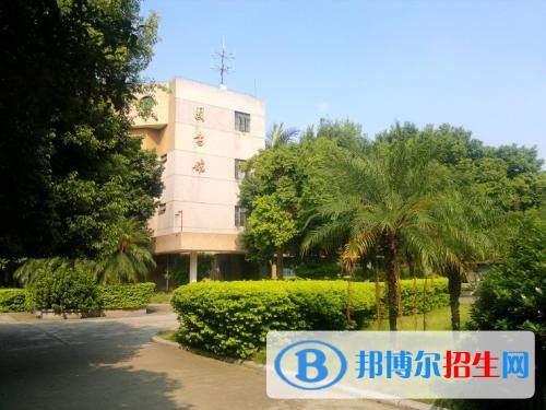 柳州鐵道職業(yè)技術(shù)學(xué)院?jiǎn)握?019年單獨(dú)招生報(bào)名條件、招生要求、招生對(duì)象