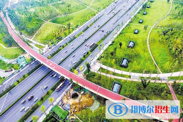 中職生在學校該學什么