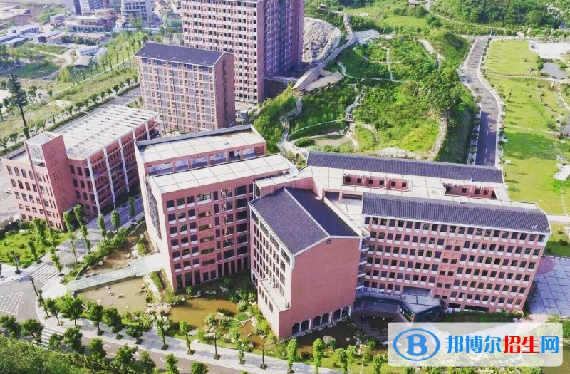 重慶文化藝術職業(yè)學院特色專業(yè) 收費情況