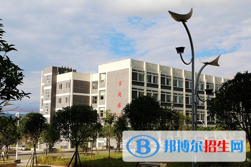貴州納雍第一中學(xué)怎么樣、好不好