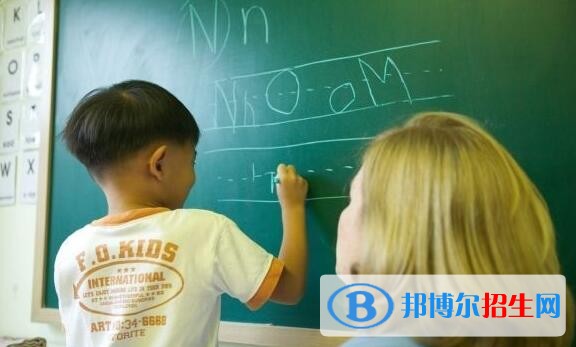 湖南中專(zhuān)學(xué)校分?jǐn)?shù)線(xiàn)