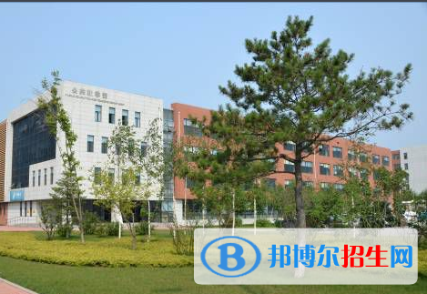 長春汽車工業(yè)高等?？茖W校3