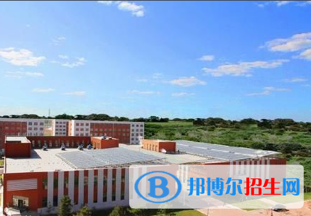 長春汽車工業(yè)高等?？茖W校4