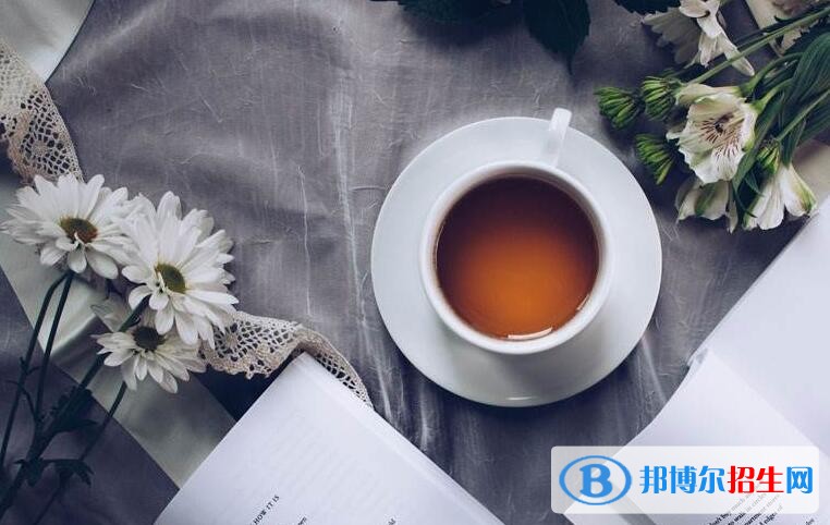 湖南高中跟中專(zhuān)的區(qū)別