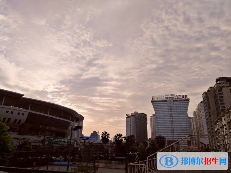 長(zhǎng)沙中專讀什么專業(yè)好