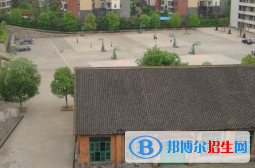吉首職業(yè)中等專業(yè)學校1