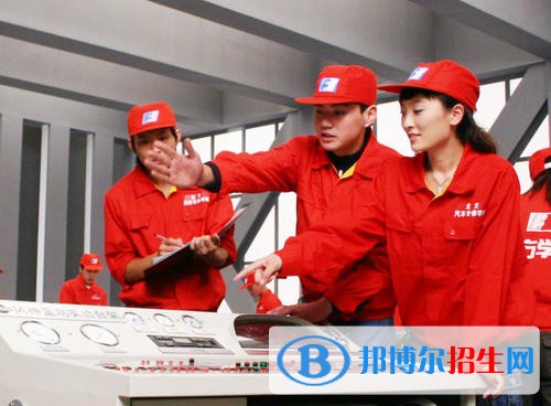 廣東2020年哪些大學(xué)有汽修學(xué)校大專