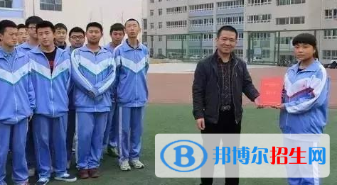 靖遠(yuǎn)職業(yè)中等專業(yè)學(xué)校2020年學(xué)費(fèi)、收費(fèi)多少