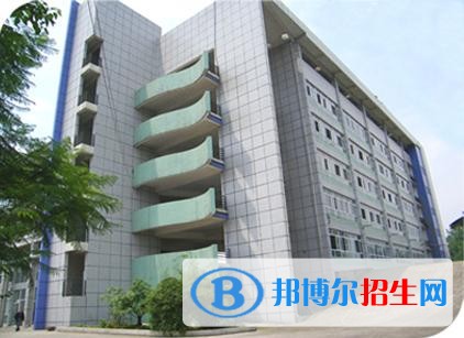 東興區(qū)東方科技職業(yè)技術(shù)學校學校怎么樣