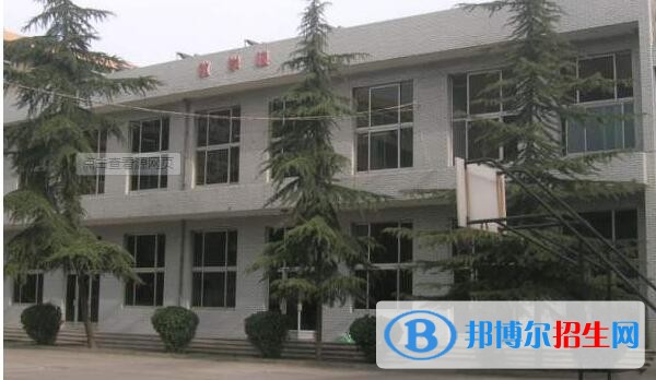 西秀區(qū)教師進(jìn)修學(xué)校怎么樣、好不好