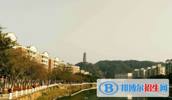 大余職業(yè)技術(shù)教育中心2020年招生辦聯(lián)系電話