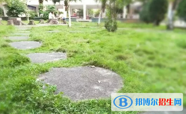江西新興產(chǎn)業(yè)工程學校網(wǎng)站網(wǎng)址