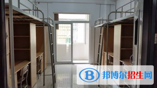 重慶企業(yè)管理學校2020年宿舍條件