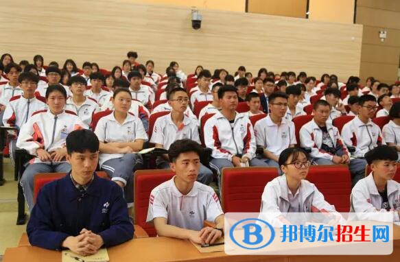 新昌技師學(xué)院2020年報(bào)名條件、招生要求、招生對(duì)象