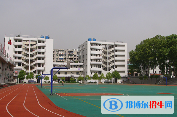 武漢石牌嶺高級職業(yè)中學(xué)2