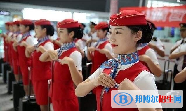 貴州2020年女生上什么鐵路學校比較好