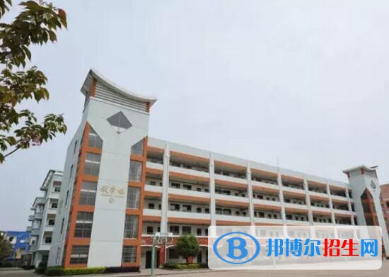 義烏城鎮(zhèn)職業(yè)技術(shù)學(xué)校2020年報(bào)名條件、招生要求、招生對(duì)象