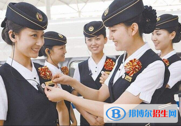 江西2020年女生上什么鐵路學校好