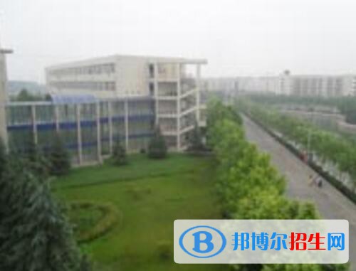 鄭州綠業(yè)信息中等專(zhuān)業(yè)學(xué)校2021年報(bào)名條件、招生對(duì)象