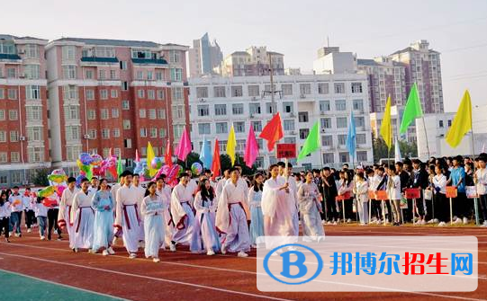 高安職業(yè)教育中心2020年報(bào)名條件、招生要求、招生對(duì)象