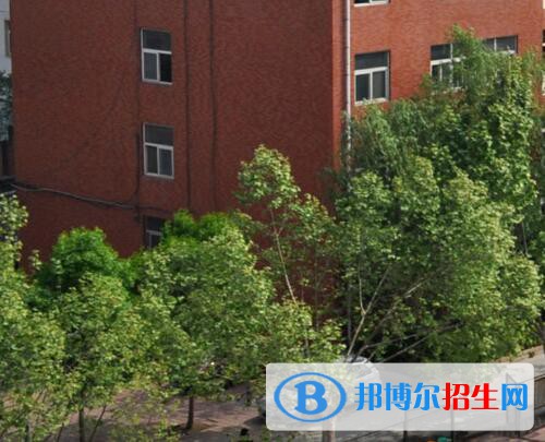 河南工業(yè)設(shè)計(jì)學(xué)校地址在哪里