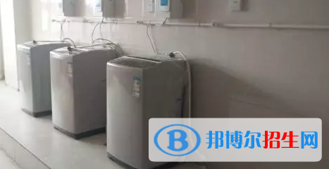 甘肅萬通汽車學(xué)校2020年招生辦聯(lián)系電話