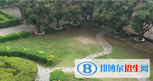 玉林電子工業(yè)學校2020年有哪些專業(yè)