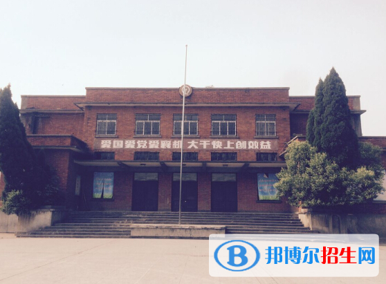 襄陽(yáng)鐵路工業(yè)學(xué)校2020年有哪些專(zhuān)業(yè)