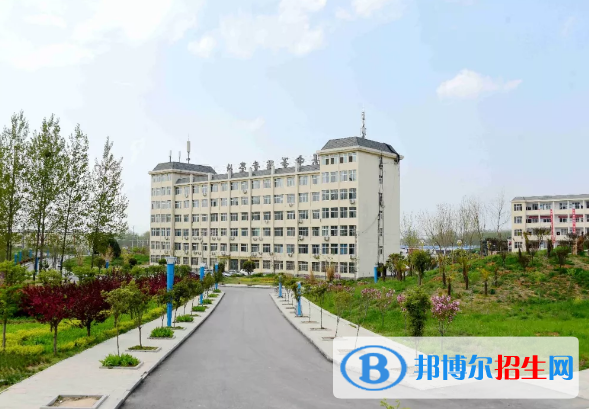 河南泌陽中等職業(yè)技術學校2021年宿舍條件