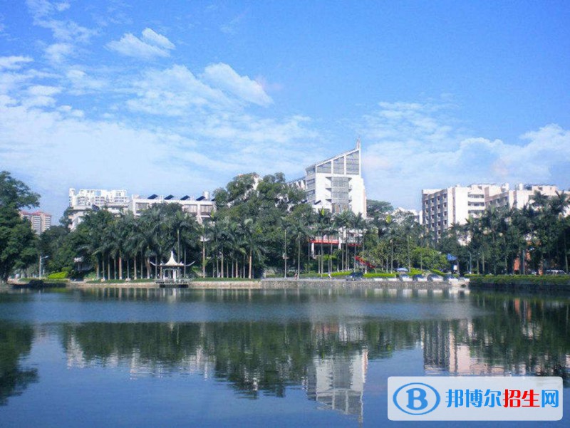 麻城宋埠職業(yè)高級中學(xué)2020年報名條件、招生要求、招生對象