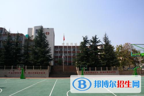 貴陽(yáng)職工中等專業(yè)學(xué)校2020年報(bào)名條件、招生要求、招生對(duì)象