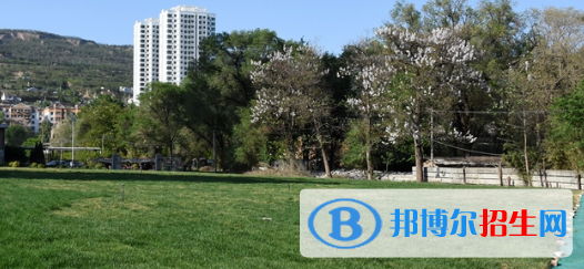 天水岷山技工學(xué)校2020年報(bào)名條件、招生要求、招生對象