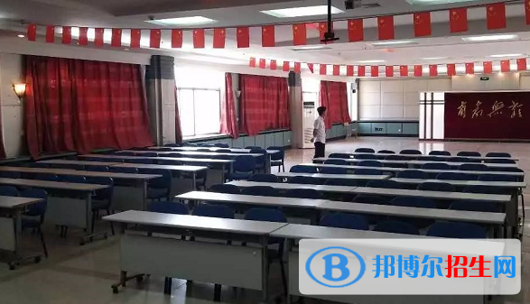 甘肅信息工程技術(shù)中等專業(yè)學(xué)校2020年學(xué)費(fèi)、收費(fèi)多少