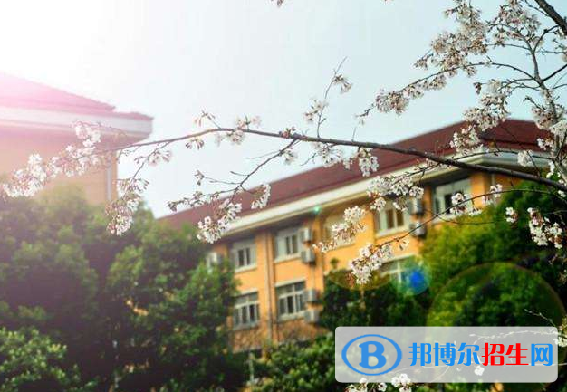 湖北前程交通職業(yè)技術學校5