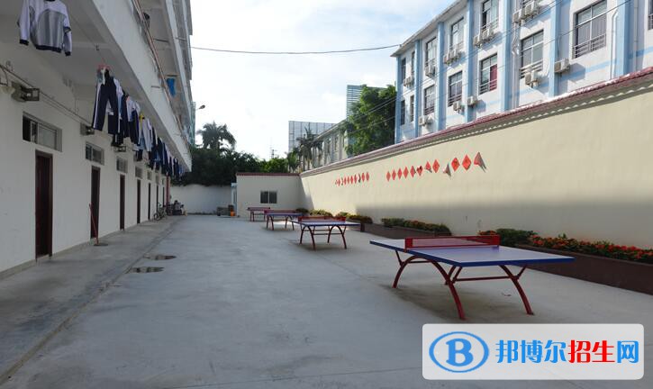 深圳寶山技工學校網(wǎng)站網(wǎng)址