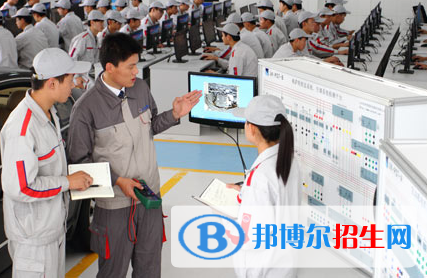 重慶2022年女生讀汽修學校怎么樣