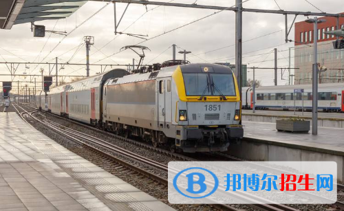 六盤(pán)水2020年初中生能考鐵路學(xué)校嗎