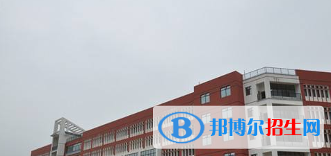 桂東衛(wèi)生學(xué)校2020年招生簡章 