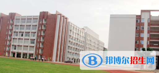 廣西工商職業(yè)技術(shù)學院2020年報名條件、招生要求、招生對象
