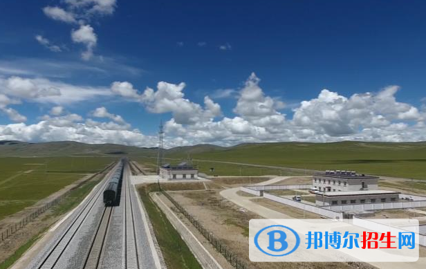 黃岡2020年讀鐵路學校能考大學嗎