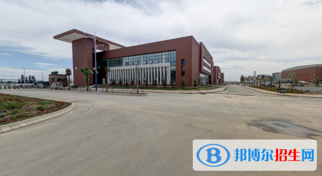 蘭州現(xiàn)代職業(yè)學(xué)院2020年學(xué)費、收費多少
