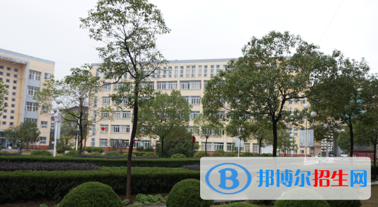 安徽綠海商務職業(yè)學院怎么樣、好不好