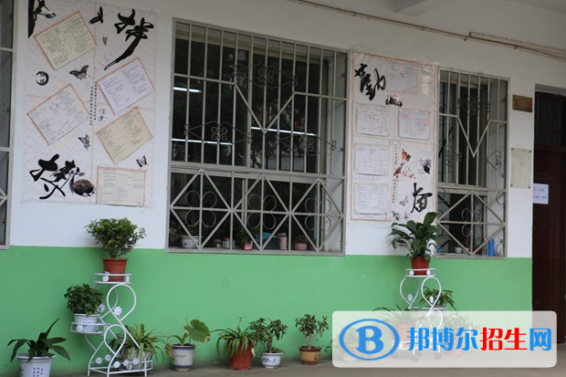  韓城西莊中學(xué)怎么樣、好不好