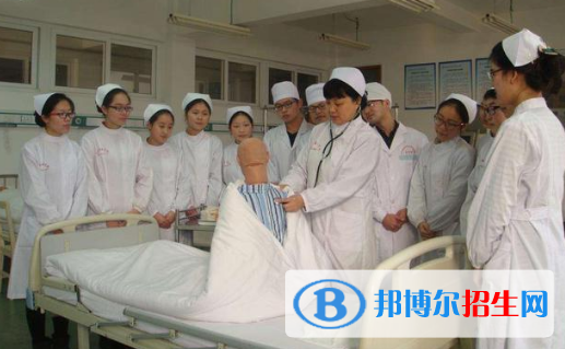 廣東2020年衛(wèi)校?？茖W校