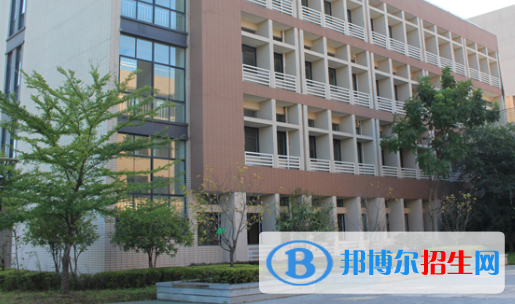 安徽2020年女生讀鐵路學校好嗎