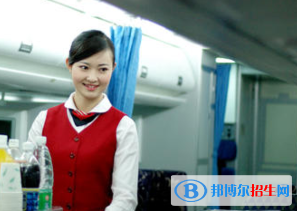 湖北2020年女生可以讀航空服務學校嗎