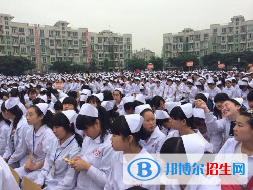 四川2020年衛(wèi)校有哪些專(zhuān)業(yè)可以學(xué)