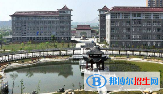 安徽黃梅戲藝術(shù)職業(yè)學(xué)院2021年學(xué)費、收費多少